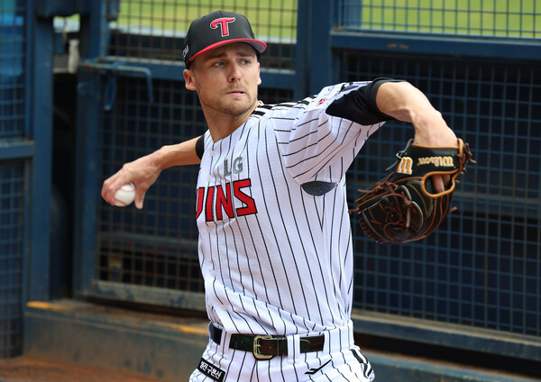 LG 외국인 투수 앤더스 톨허스트 (사진=LG)