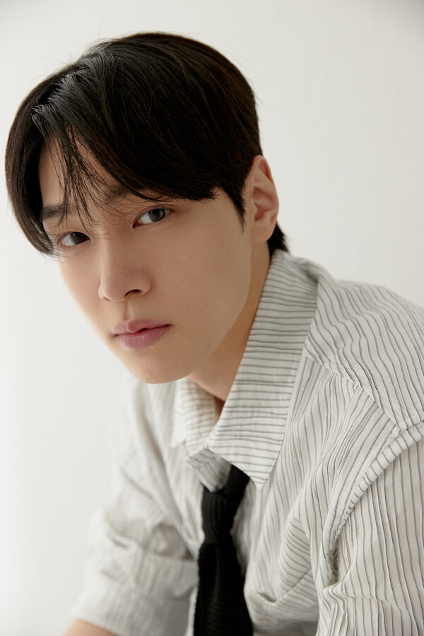 배우 강유석. 사진 | 두산베어스