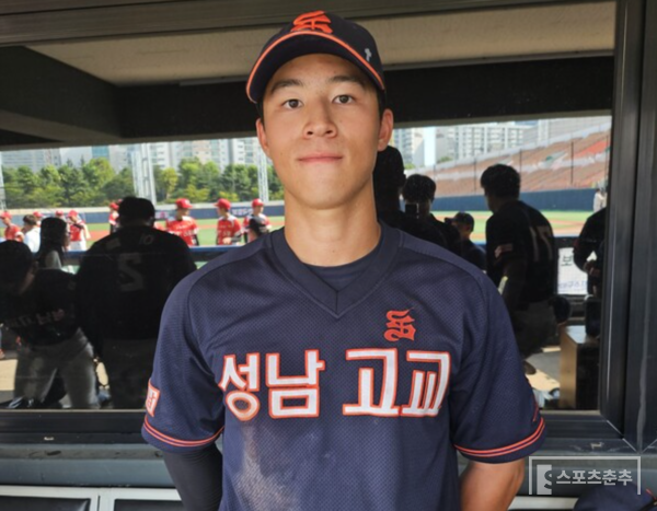 성남고의 승리를 이끈 김준서(사진=스포츠춘추 정진영 기자)