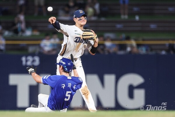 공수주 무엇 하나 빠지는 게 없는 김주원(사진=NC)