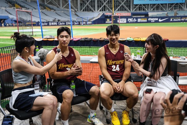 키움 히어로즈가 외국인 관광객 대상 프로야구 문화 체험 프로그램의 일환으로 타이완(대만) 예능 프로그램 촬영을 진행했다(사진=키움)