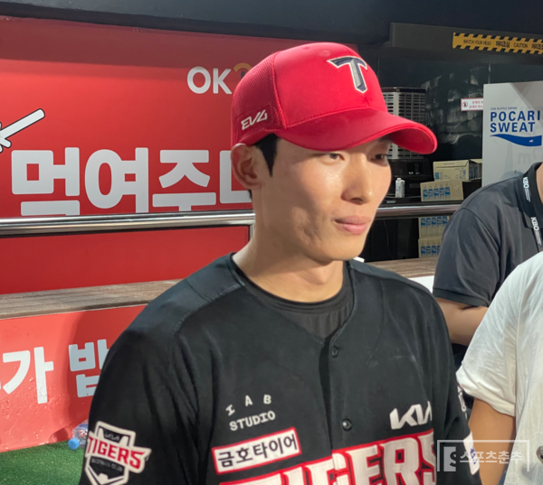 경기 후 취재진과 만난 김호령(사진=스포츠춘추 배지헌 기자)