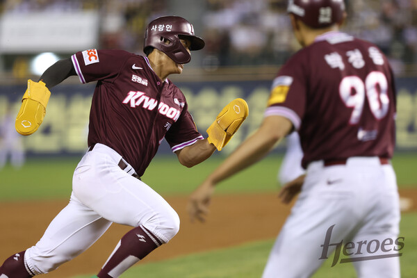 키움 송성문의 전력질주 모습. (사진=키움히어로즈)