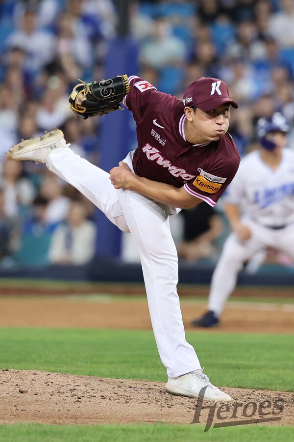 키움 윤석원이 3일 대구 삼성전에서 호투하고 있다. (사진=키움히어로즈)
