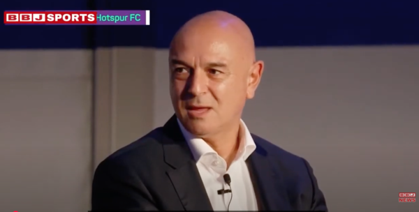 다니엘 레비 토트넘 회장이 물러났다.