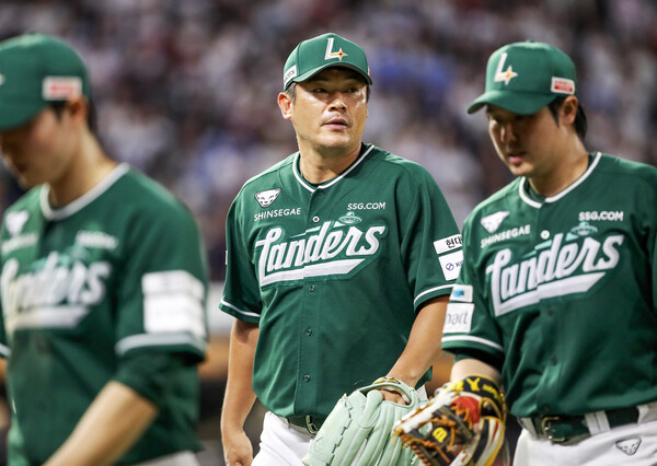 노경은이 1.1이닝 호투했다. (사진=SSG 랜더스)