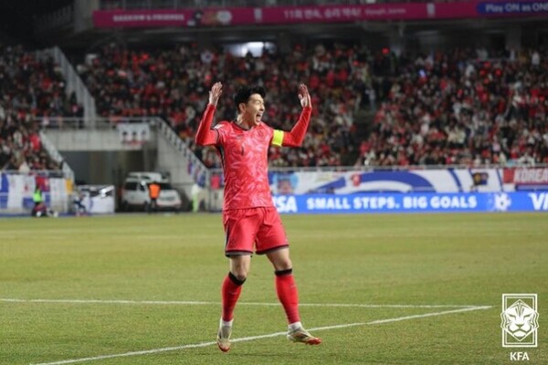 미국과 친선전에서 골을 터트린 손흥민. 사진 | KFA