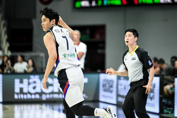국가대표 슈터로 활약한 LG 유기상. 사진 | KBL