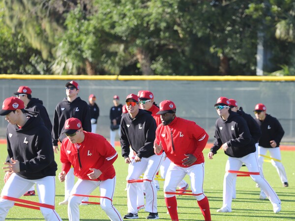 SSG 랜더스, 플로리다 스프링캠프 공식 훈련 시작(사진=SSG)