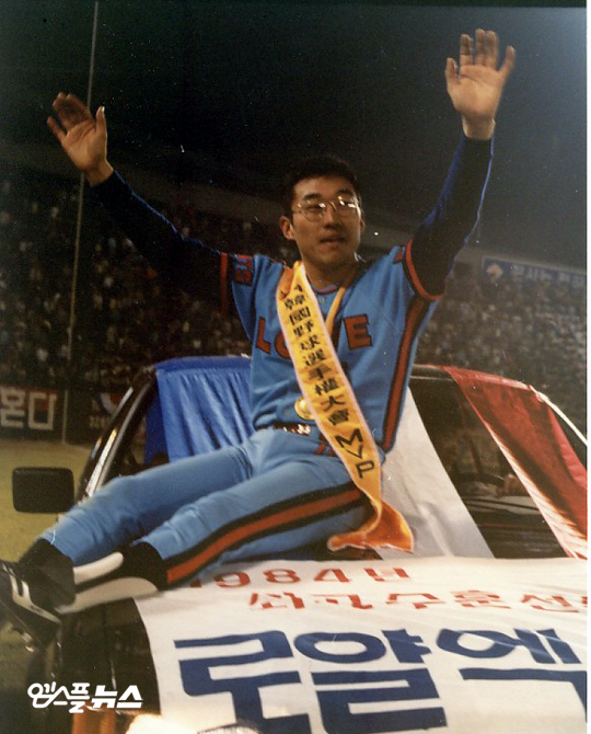 1984년 한국시리즈에서 롯데를 우승으로 이끈 고 최동원(사진=롯데)