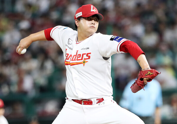 SSG 불펜 업그레이드해 힘을 보태고 있는 김민. 사진 | SSG랜더스