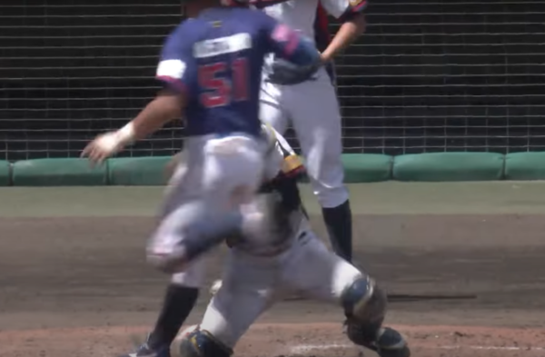 한국 포수 이희성과 타이완 주자의 충돌(사진=WBSC 유튜브 계정 화면캡쳐)