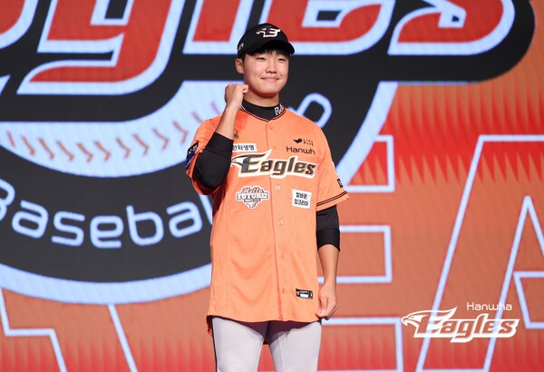 한화의 1라운더 특급 신인 정우주(사진=한화)