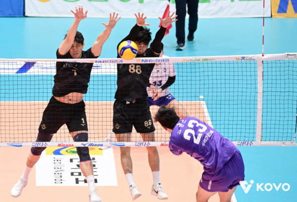 파행으로 가는 KOVO 여수컵대회 대한항공-우리카드 경기 장면(사진=KOVO)