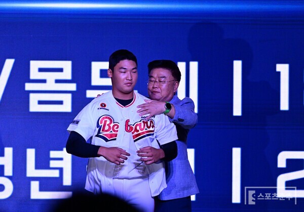 두산 베어스에 지명된 마산용마고 외야수 김주오. (사진=스포츠춘추 황혜정 기자)