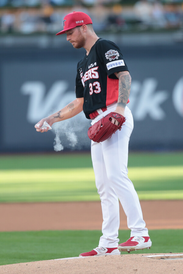 KIA의 첫 10승 투수 올러(사진=KIA)