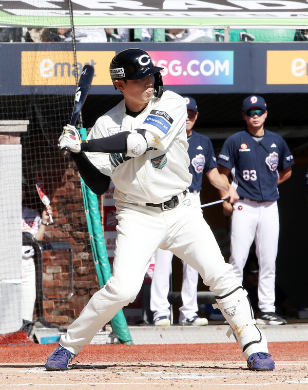 김성욱이 21일 인천 두산전에 홈런포를 터트리고 있다. 사진 | SSG