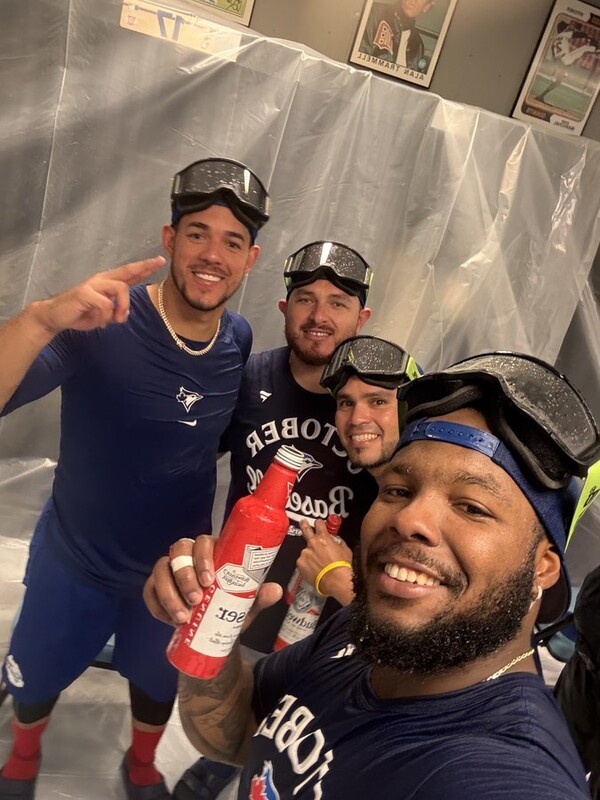 토론토 블루제이스가 가을야구 진출을 확정했다(사진=토론토 블루제이스 공식 SNS)