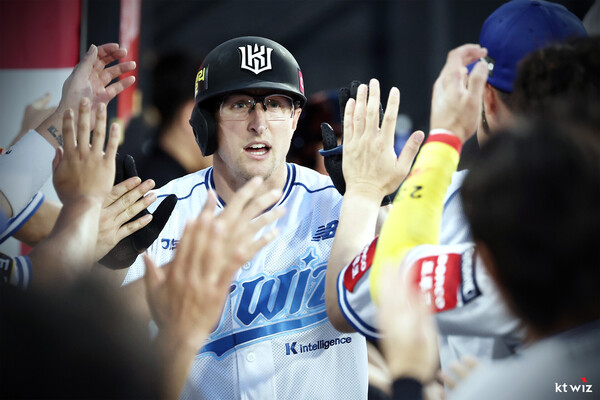 KT 위즈의 외국인 타자 스티븐슨 (사진=KT)