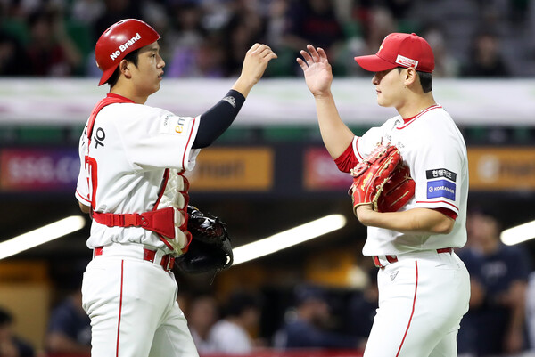 승리의 세레머니(사진=SSG)