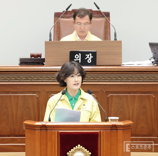 한은정 의원이 의정 발언하는 장면(사진=스포츠춘추)