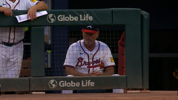 감독 은퇴를 선택한 스니커(사진=MLB.com)