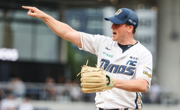 NC 라일리는 4일 창원에서 SSG를 상대로 5이닝 동안 투구수 79개로 무실점을 기록하고 있다. (사진=NC)