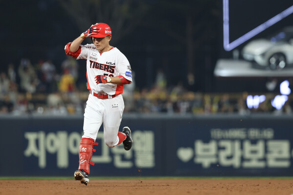 서건창은 올 시즌을 앞두고 KIA와 1+1년 총액 5억 원 규모의 계약을 맺었으나, 5일 웨이버 공시됐다. (사진=KIA)