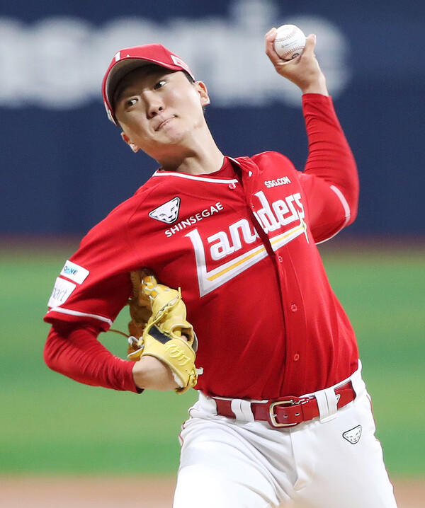 SSG 좌완 김건우가 11일 인천에서 열리는 삼성과의 준PO 2차전에 선발 등판한다. (사진=SSG)