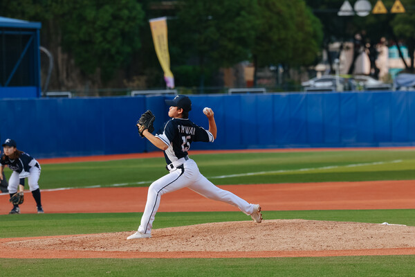 막내 곽소희가 3이닝 1실점하고 승리투수가 됐다. (사진=BFA)  
