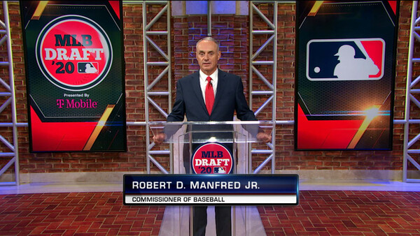 맨프레드 커미셔너(사진=MLB.com)
