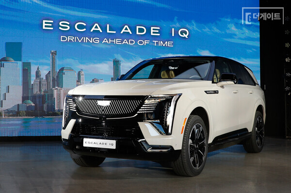 캐딜락 에스컬레이드 IQ