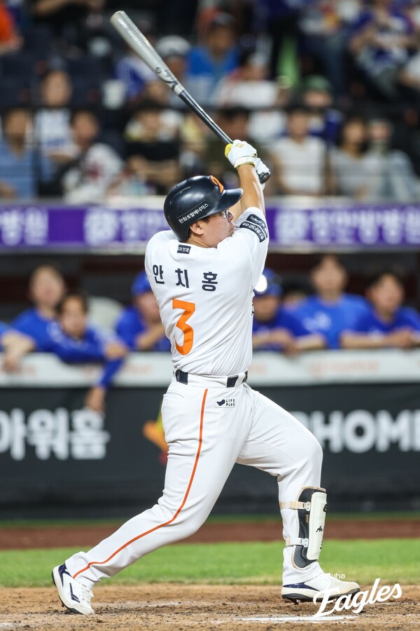 안치홍이 키움 유니폼을 입는다. (사진=한화 이글스)