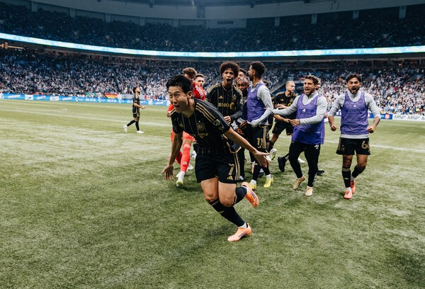 손흥민이 극적인 멀티골로 팀을 구했지만, 승부차기에서 실축하며 아쉽게 시즌을 마감했다(사진=LAFC SNS)