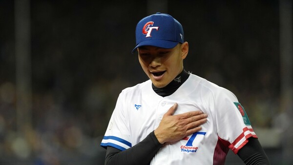 MLB 트레이드루머스는 24일(한국시간) CPBL 스태츠를 인용해 웨이취안 드래곤스의 우완 투수 쉬뤄시가 MLB 구단들을 대상으로 포스팅 절차에 들어갔다고 보도했다(사진=유튜브 영상 갈무리)