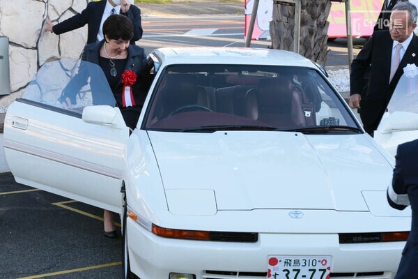 다카이치 사나에 일본 총리가 애용한 토요타 수프라
