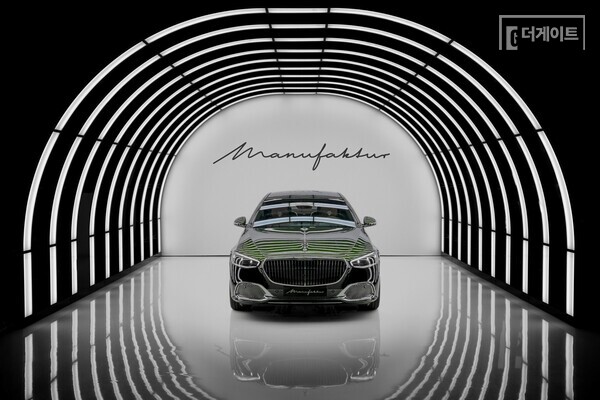 메르세데스-마이바흐 S680 V12 에디션