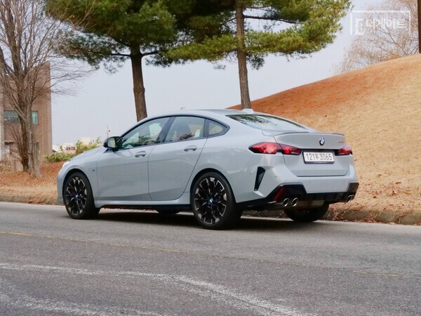 BMW M235, ‘호쾌 & 상쾌’ 콤팩트 스포츠 세단의 정수를 담았다 [더게이트 시승기]