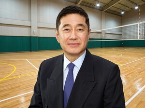 '3대째 배구 사랑' 이호진 신임 KOVO 총재 시대, 한국 프로배구 새로운 ... - 뉴스 썸네일 이미지